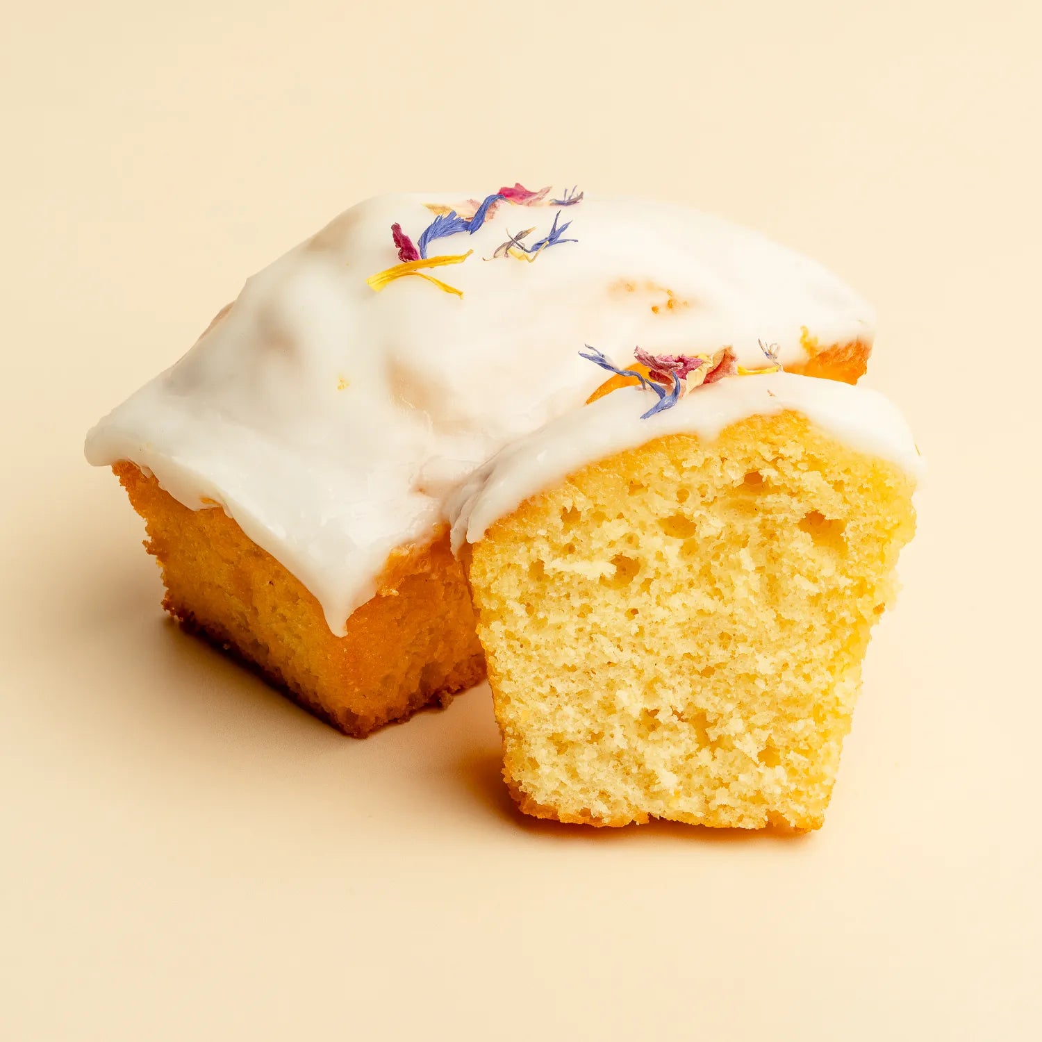 LEMON CAKE!